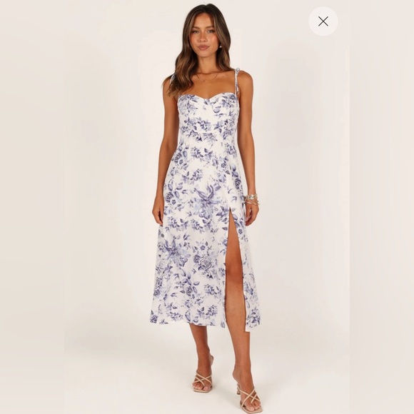 Petal & Pup Blue Floral Midi Dress with slit, bridal - Size XL - Picture 1 of 8